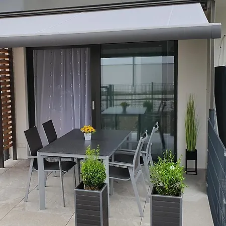 Luxuriöse Wohnung mit Garten&Terrasse in Seenähe Gmunden Exterior foto