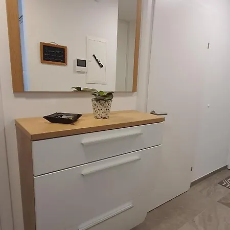 Luxuriöse Wohnung mit Garten&Terrasse in Seenähe Gmunden Exterior foto