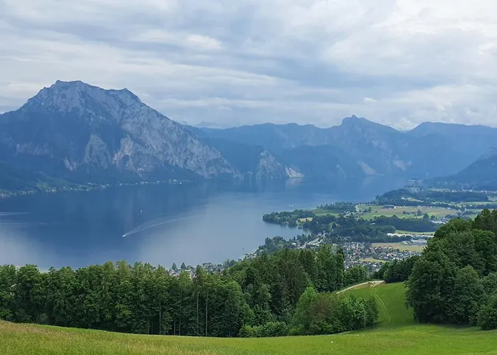 Luxurioeses Apartment Mit Garten & Terrasse In Der Naehe Vom See Im Schoenen Salzkammergut